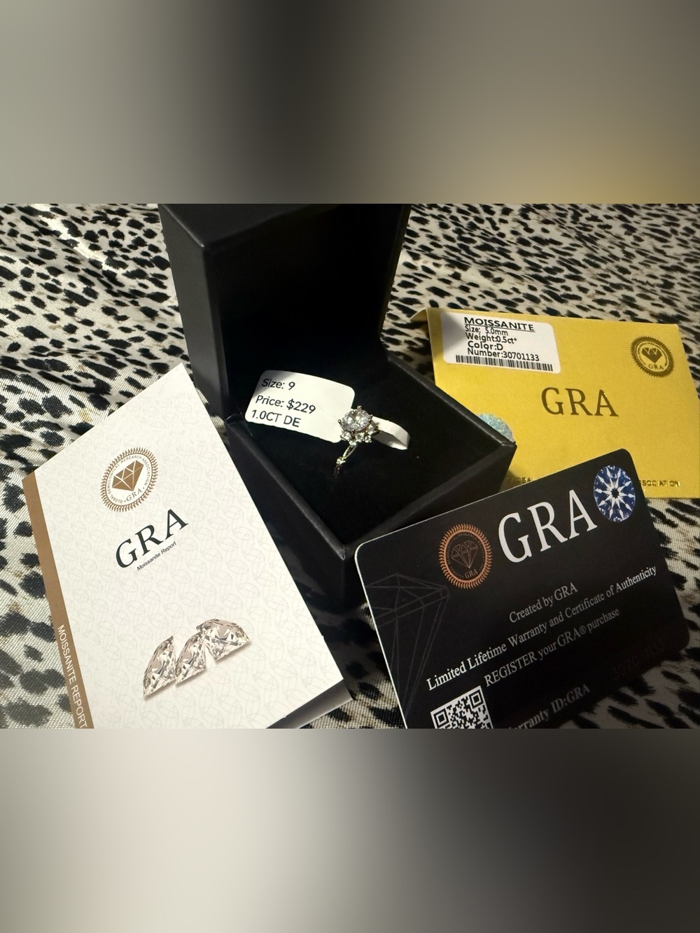 ✨✨Moissanite GRA Size 9 Ring✨✨